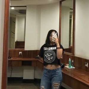 Meet your Posher, Annie